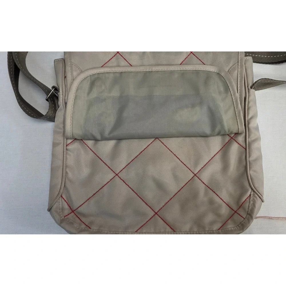 The North Face Crossbody Messenger Bag Tan Beige Red Quilted Stitch Nylon Small